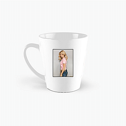 Elizabeth Banks starred in the Pitch Perfect movies Elizabeth Banks Mugs