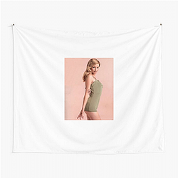 Elizabeth Banks is known for her role in The Hunger Games Elizabeth Banks Tapestries