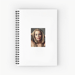 Elizabeth Banks is a versatile talent Elizabeth Banks Notebook