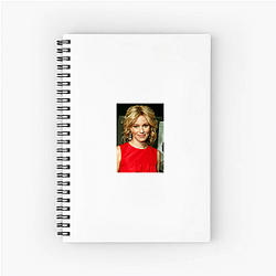 Elizabeth Banks is also a director and producer Elizabeth Banks Notebook
