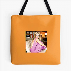 Elizabeth Banks' career spans over two decades Elizabeth Banks Bags