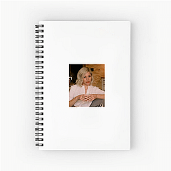 Elizabeth Banks directed the movie Pitch Perfect 2 Elizabeth Banks Notebook