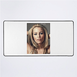 Elizabeth Banks is a versatile talent Elizabeth Banks Mouse Pads