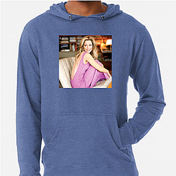 Elizabeth Banks' career spans over two decades Elizabeth Banks Hoodies