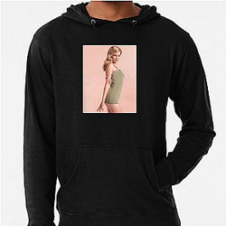 Elizabeth Banks is known for her role in The Hunger Games Elizabeth Banks Hoodies