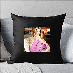 Elizabeth Banks' career spans over two decades Elizabeth Banks Pillows Cover