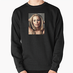 Elizabeth Banks is a versatile talent Elizabeth Banks Sweatshirts
