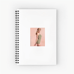 Elizabeth Banks is known for her role in The Hunger Games Elizabeth Banks Notebook