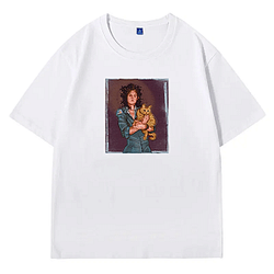 Ellen Ripley becomes a mother figure to a young girl Ellen Ripley T-Shirts