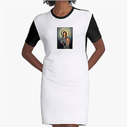 Ellen Ripley's main enemy is the Xenomorph Ellen Ripley Dresses