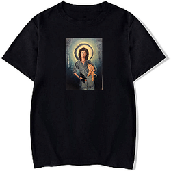 Ellen Ripley's main enemy is the Xenomorph Ellen Ripley T-Shirts