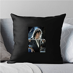 Ellen Ripley is a cinema icon Ellen Ripley Pillows Cover