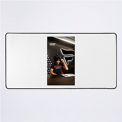 Elliot Cadeau The King of The Court Elliot Cadeau Mouse Pads