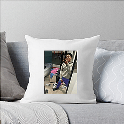 Elliot Cadeau Unforgettable Games Elliot Cadeau Pillows Cover