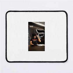 Elliot Cadeau The King of The Court Elliot Cadeau Mouse Pads