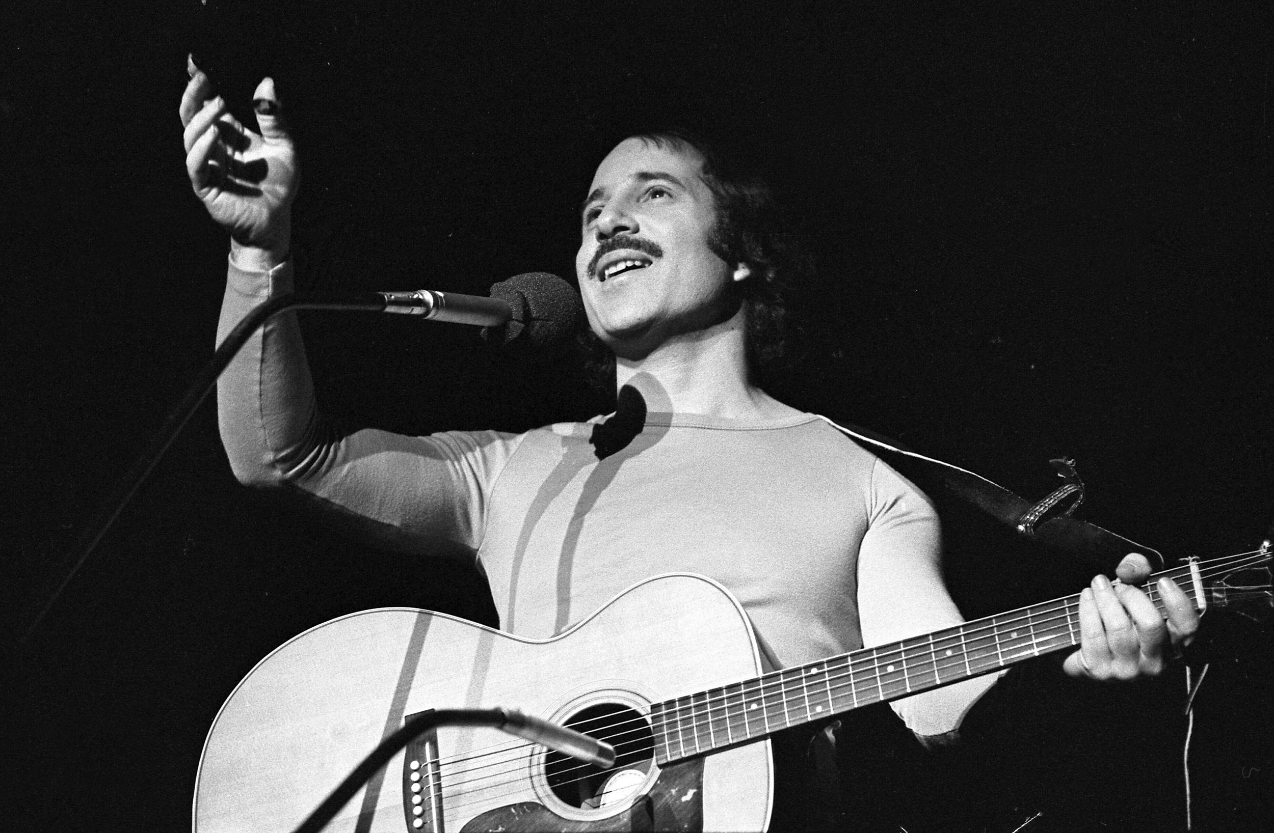 Paul Simon Merch: Iconic Merchandise for Every Fan of the Legend