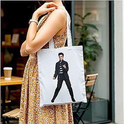 Elvis Presley - Graceland Mansion Resident Elvis Drawstring Bag
