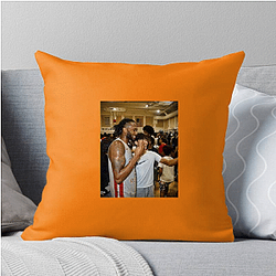 Digital Audience Magnet Emeka Uzomba Pillows Cover