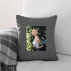 Teen Drama Face Emily Alyn Lind Pillows Cover
