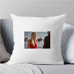 Dramatic Edge Emily Alyn Lind Pillows Cover