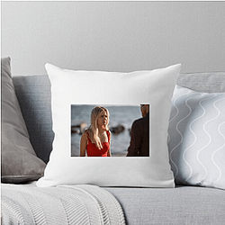 Dramatic Edge Emily Alyn Lind Pillows Cover
