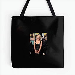 Breakout Actress Emily Osment Bags