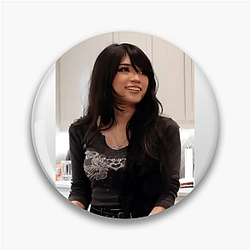 Emiru Cosplay Queen Style Emiru Pins