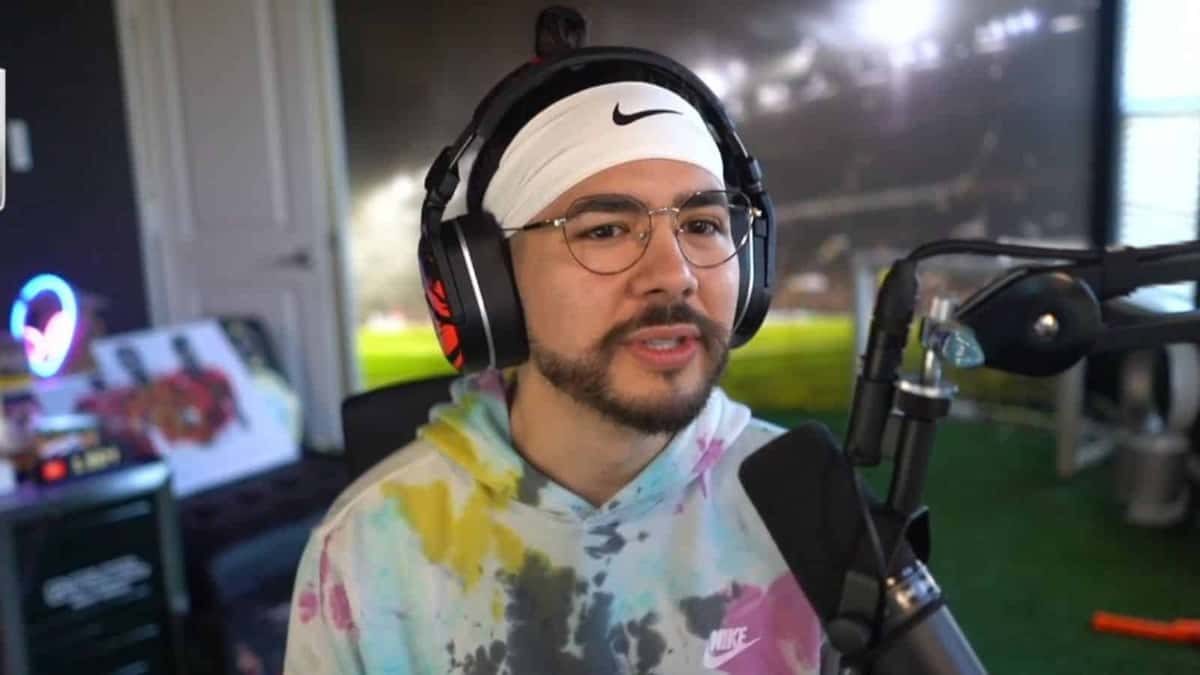 Castro1021 Official Merch: 7 Must-Have Picks for Youtubers
