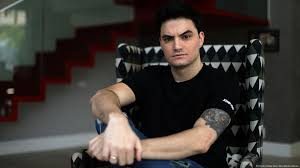 Felipe Neto Official Shop: 5 Must-Have Youtuber Gear Picks