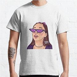 Emma Chamberlain (purple) Classic T-Shirt