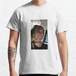 Emma Chamberlain Snapchat  Classic T-Shirt