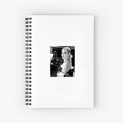 Emma Roberts' aunt is actress Julia Roberts Emma Roberts Notebook