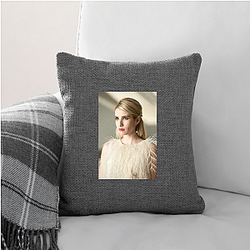 Emma Roberts' breakout role was in the show Unfabulous Emma Roberts Pillows Cover