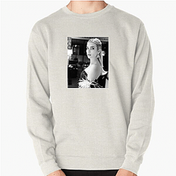 Emma Roberts' aunt is actress Julia Roberts Emma Roberts Sweatshirts