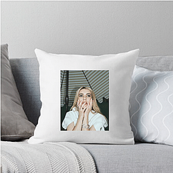 Emma Roberts is the daughter of actor Eric Roberts Emma Roberts Pillows Cover