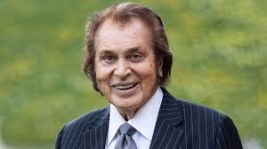 Engelbert Humperdinck Merch: Essentials for Every Music Lover