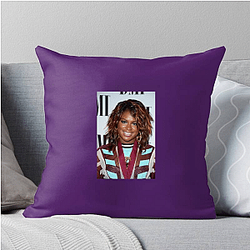 Chart-Topping Lyricist Ester Dean Pillows Cover