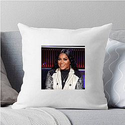 Pitch Perfect Star Ester Dean Pillows Cover