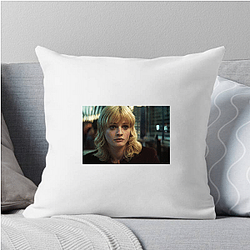 Rising Performer Esther Mcgregor Pillows Cover