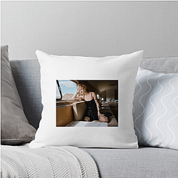 Fresh Voice Esther Mcgregor Pillows Cover