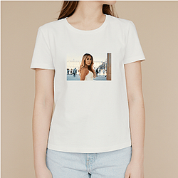 Eva Gutowski – Girl Next Vibe Eva Gutowski T-Shirts