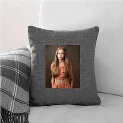 Breakout Actress Evie Templeton Pillows Cover