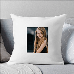 Style Icon Evie Templeton Pillows Cover