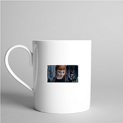 Red Carpet Queen Evie Templeton Mugs