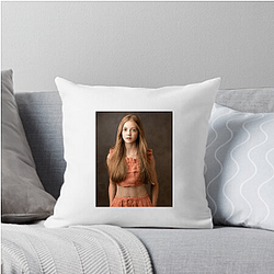 Breakout Actress Evie Templeton Pillows Cover