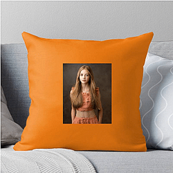 Breakout Actress Evie Templeton Pillows Cover