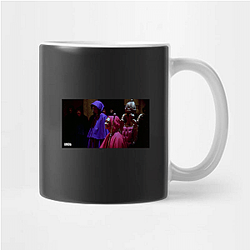 Eyes Wide Shut is based on a 1926 novella Eyes Wide Shut Mugs