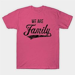 We Are Family (Parents / Father / Mother / Children / Vintage / Black) Classic T-shirt TP1002
