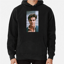 Finn Wittrock has a versatile acting range Finn Wittrock Hoodies