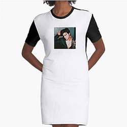 Finn Wittrock is a Juilliard graduate Finn Wittrock Dresses